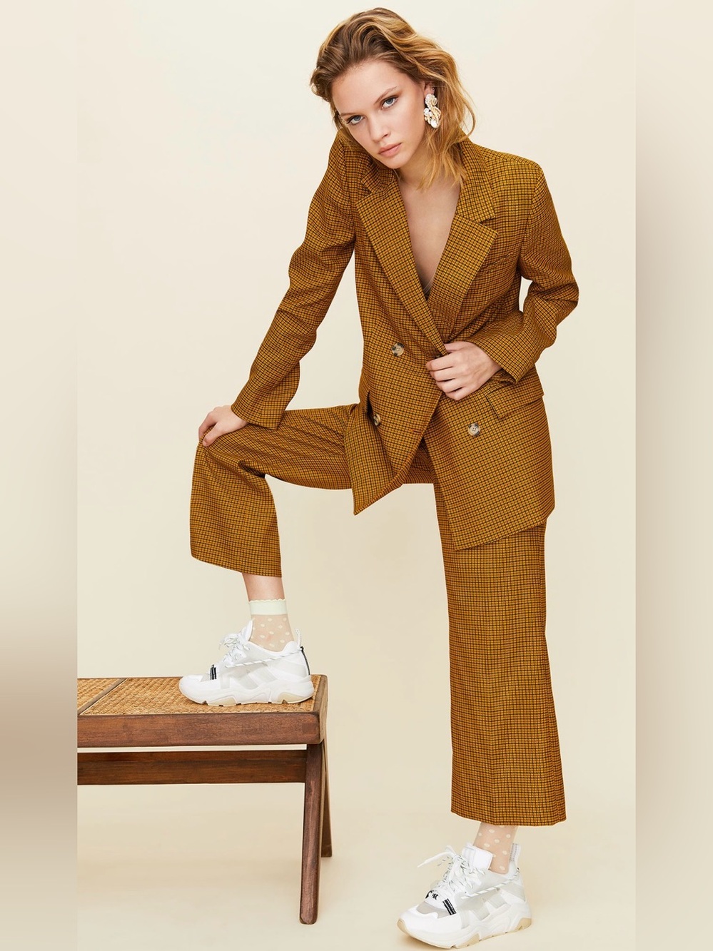 ARITZIA LITTLE MOON Mustard Check Wide Leg Cropped Trousers Pants 2